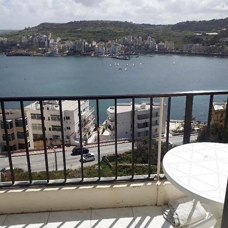 Private Room In Wonderful Sea View Apartment St. Paul's Bay Exterior foto